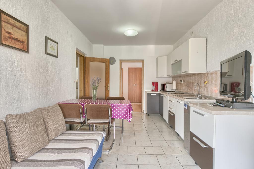 Apartments Veruda Porat Pula Ngoại thất bức ảnh