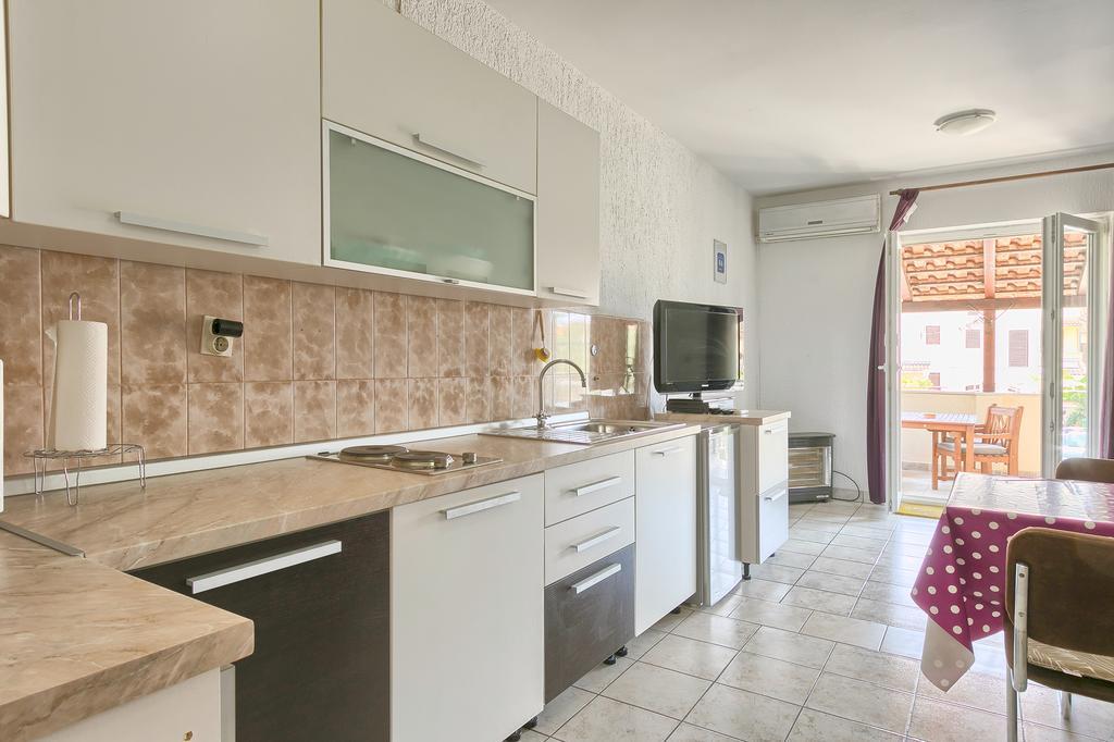 Apartments Veruda Porat Pula Ngoại thất bức ảnh